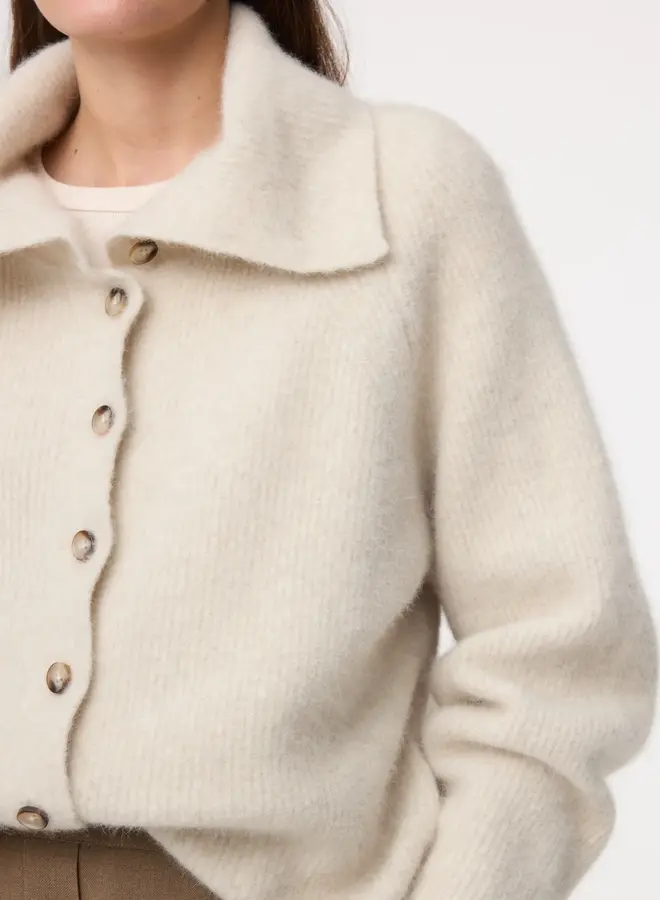 Knit-ted milo cardigan greige