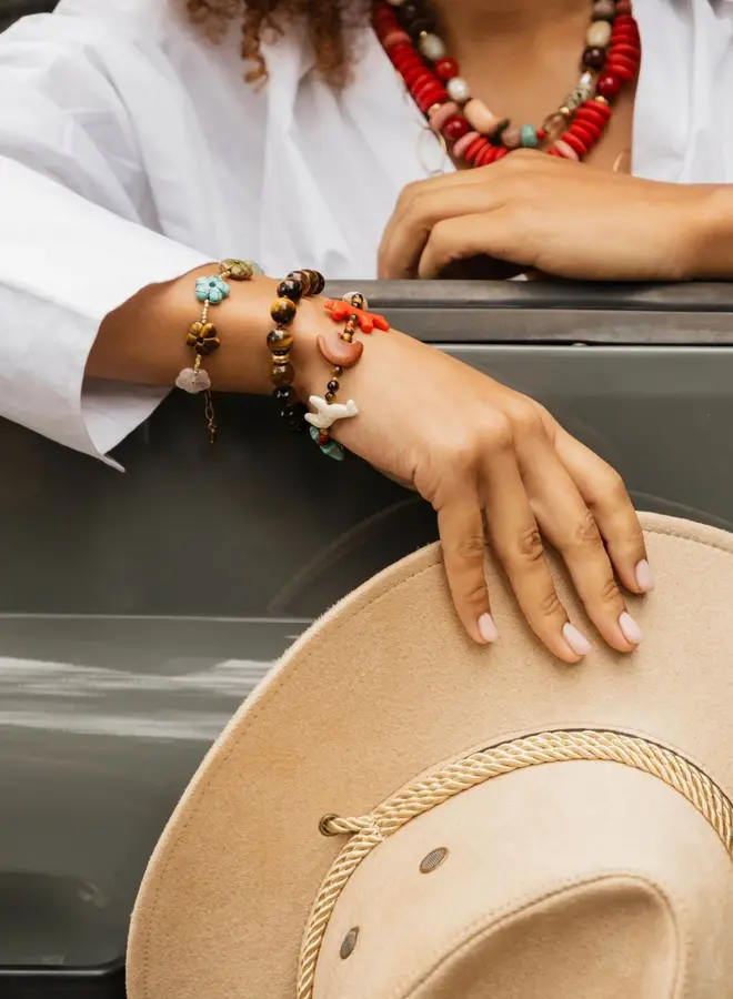 Le Veer eye of the tiger bracelet