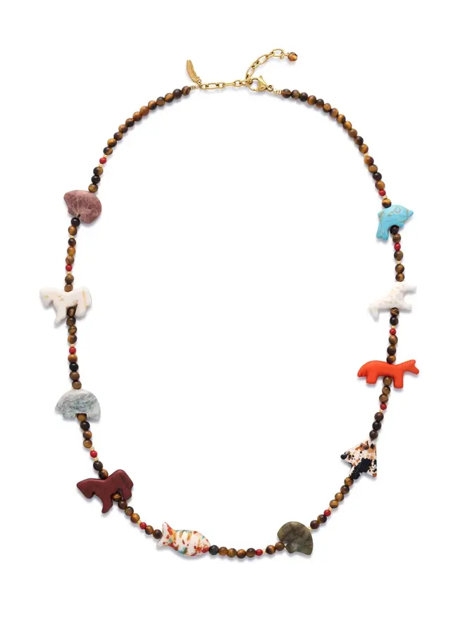 Le Veer wildlife necklace