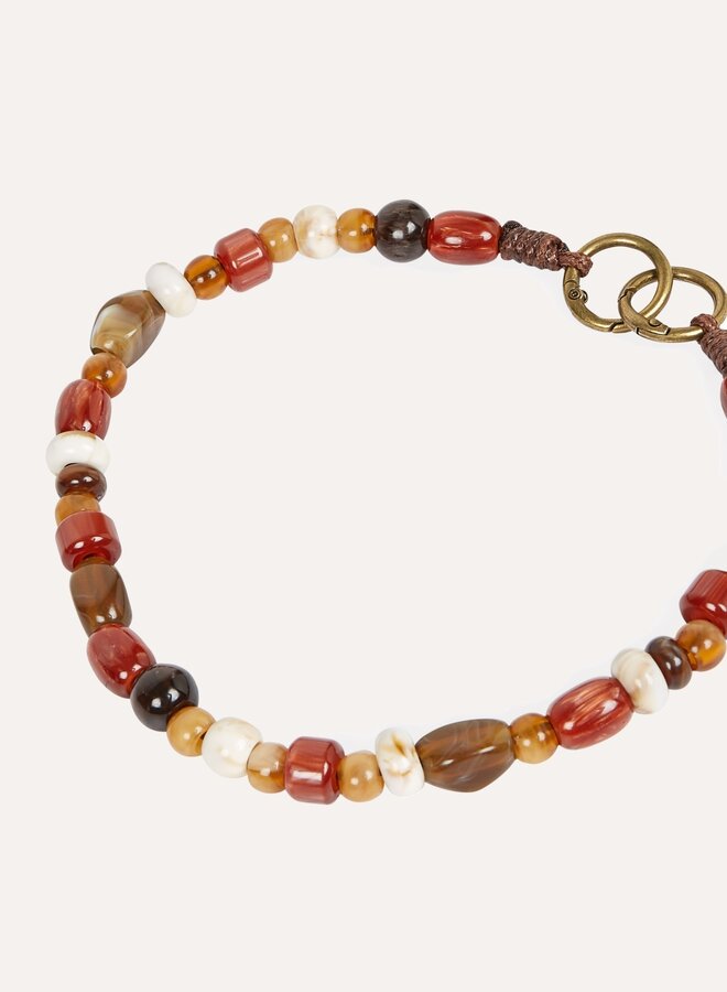 Circle iris chain