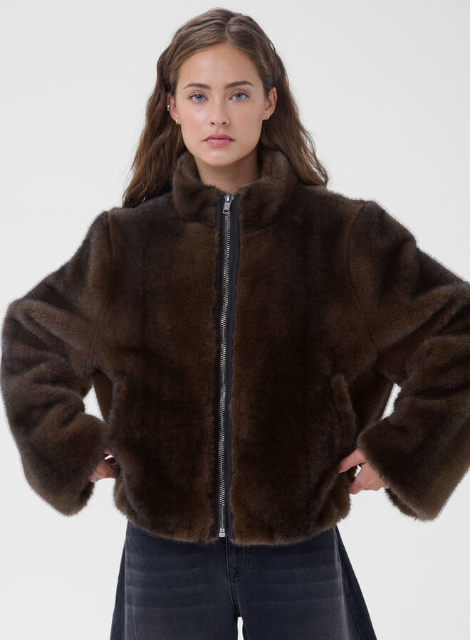 MEW easton fur jacket espresso