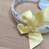 JULIANA JULIANA | Diadeem met gele strik JULIANA JULIANA | Diadeem met gele strik