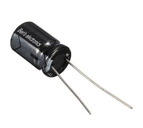 100 uF 16V condensator 100 uF 16V condensator