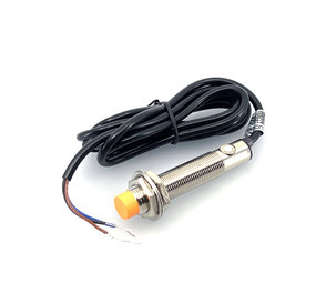 Capacitieve proximity sensor PNP 12mm Capacitieve proximity sensor PNP 12mm