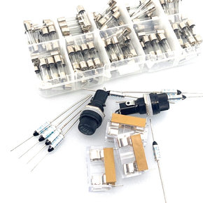 Zekeringen / zekeringhouders Zekeringen / zekeringhouders