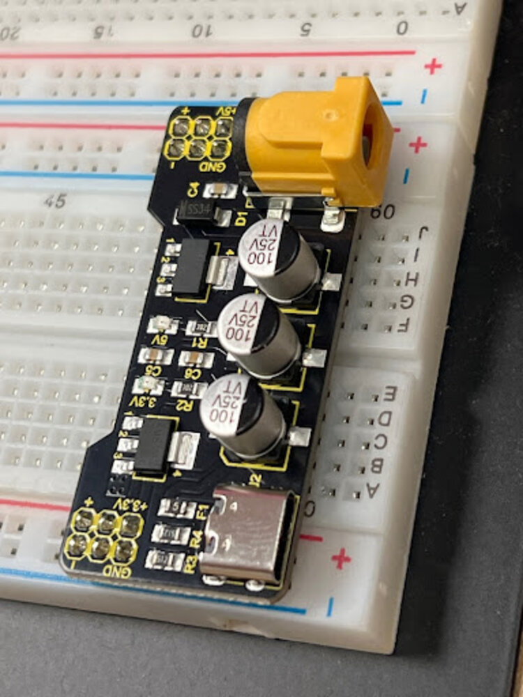Breadboard Power Supply Module – Dual 3.3V / 5V met USB-C & DC Jack