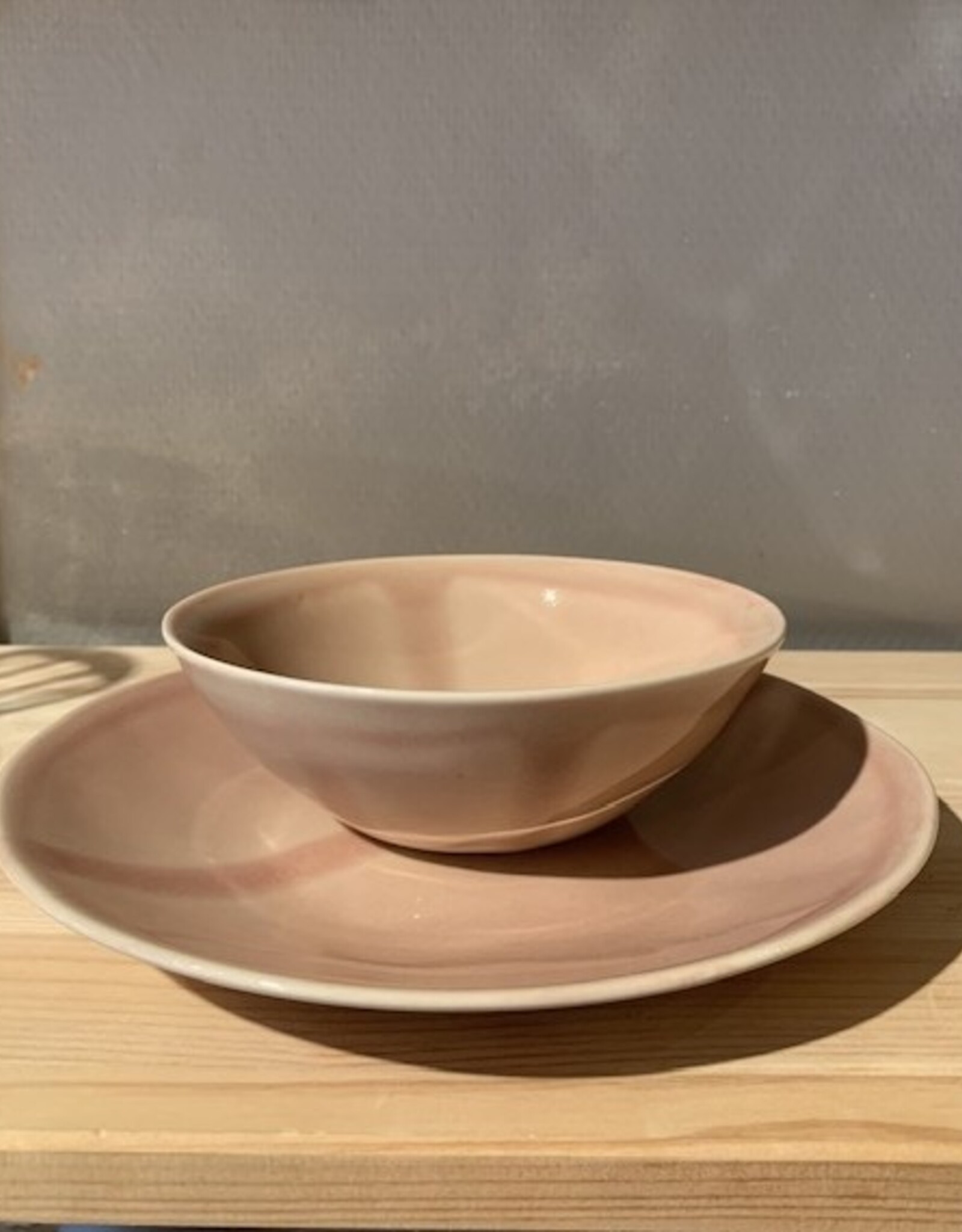 Nosse Bord Smooth  23 cm - licht roze