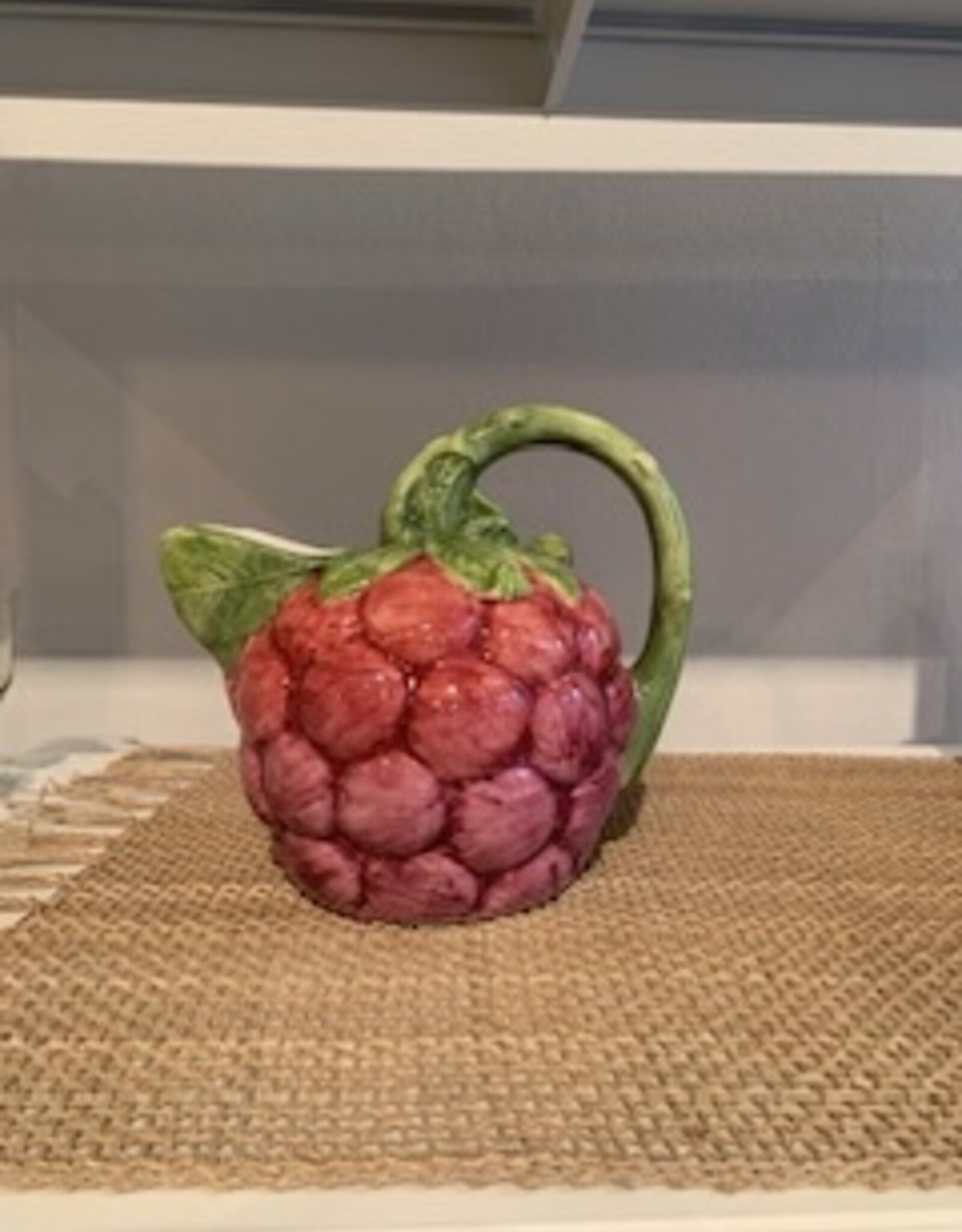 Piccobella Pitcher grapes