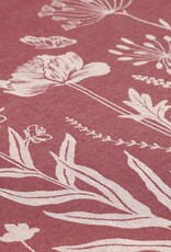 Bunzlau Castle Kitchen and towel Wild flowers burgundy