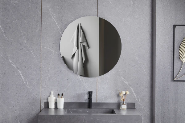 Bella Mirror