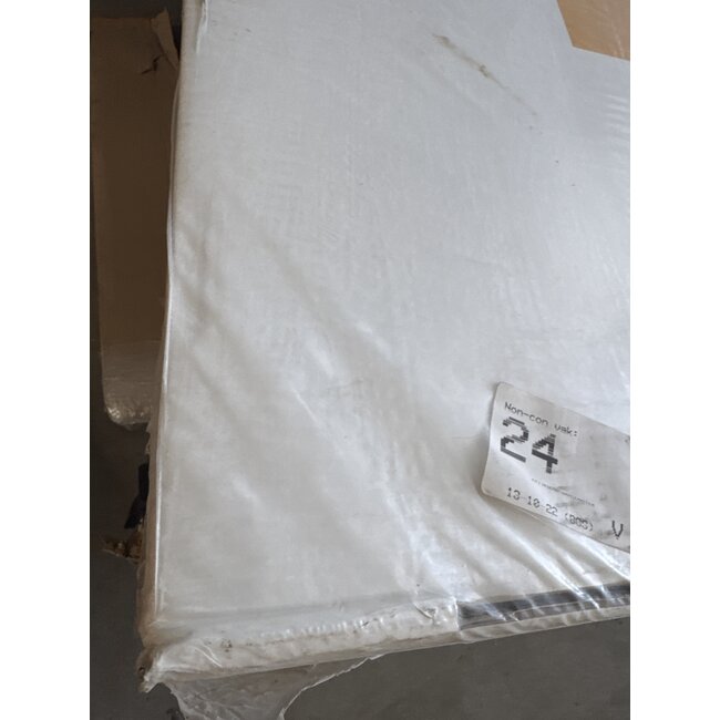 Zweite Chance - Ecosun GS-Serie Infrarotpaneele weiß oder schwarz, Wand- oder Deckenmontage - Abmessungen: 120 x 80 cm, 850 Watt, Ausführung: schwarzes Glas, Handtuchhalter: nur mit Seitenabdeckstangen