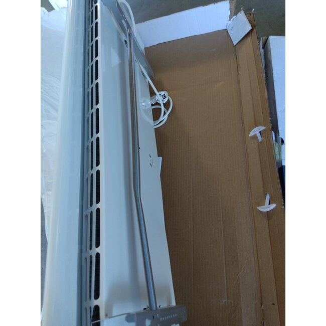 Zweite Chance - Adax neo elektrische Heizung - 1400 Watt 37 cm (h) x 105 cm (b) - Weiß
