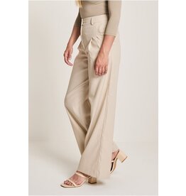 Para Mi Cloe (Pleat) City program Light Taupe L32