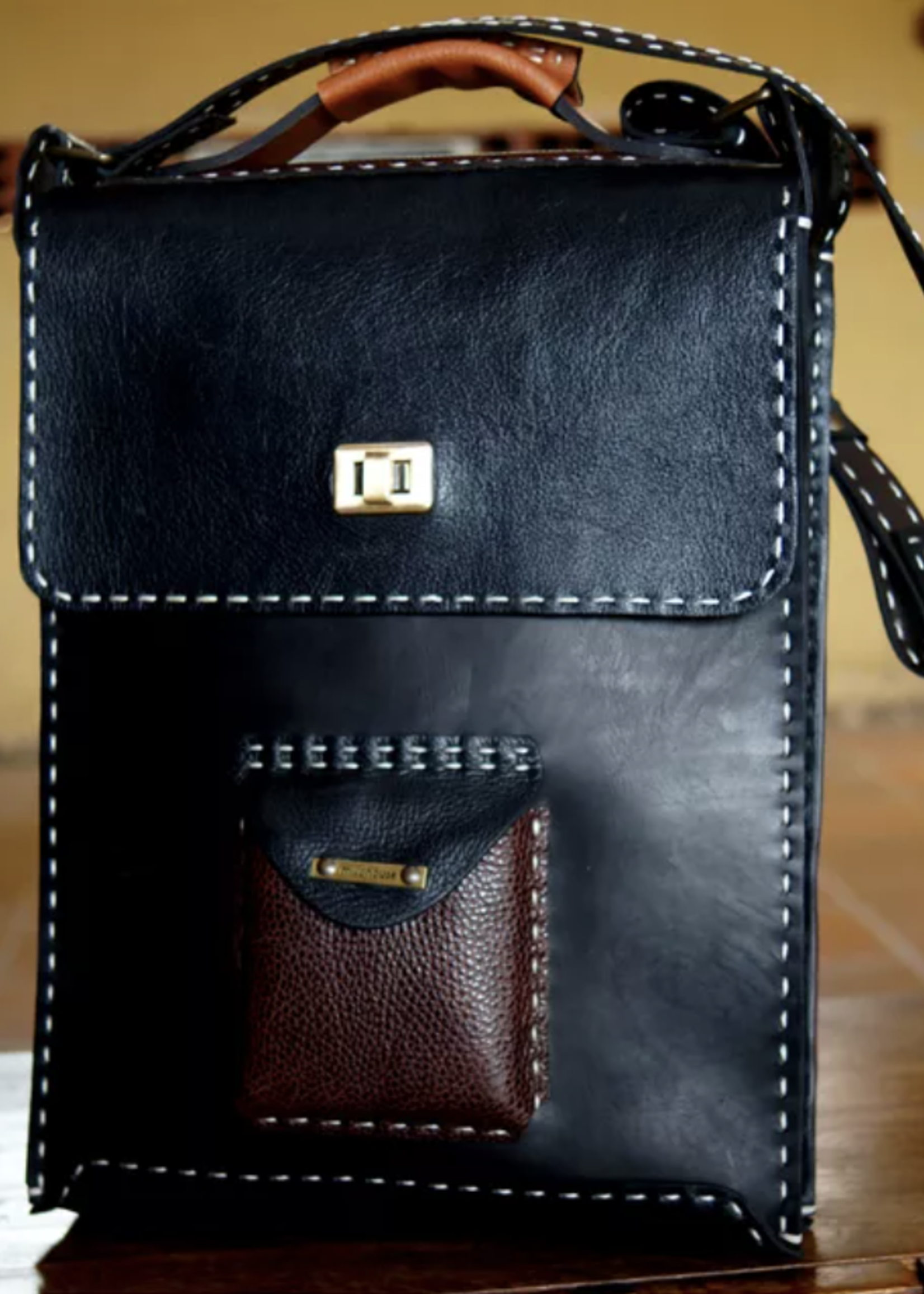 Tommy Laptop Bag by Kahuna - Zwart