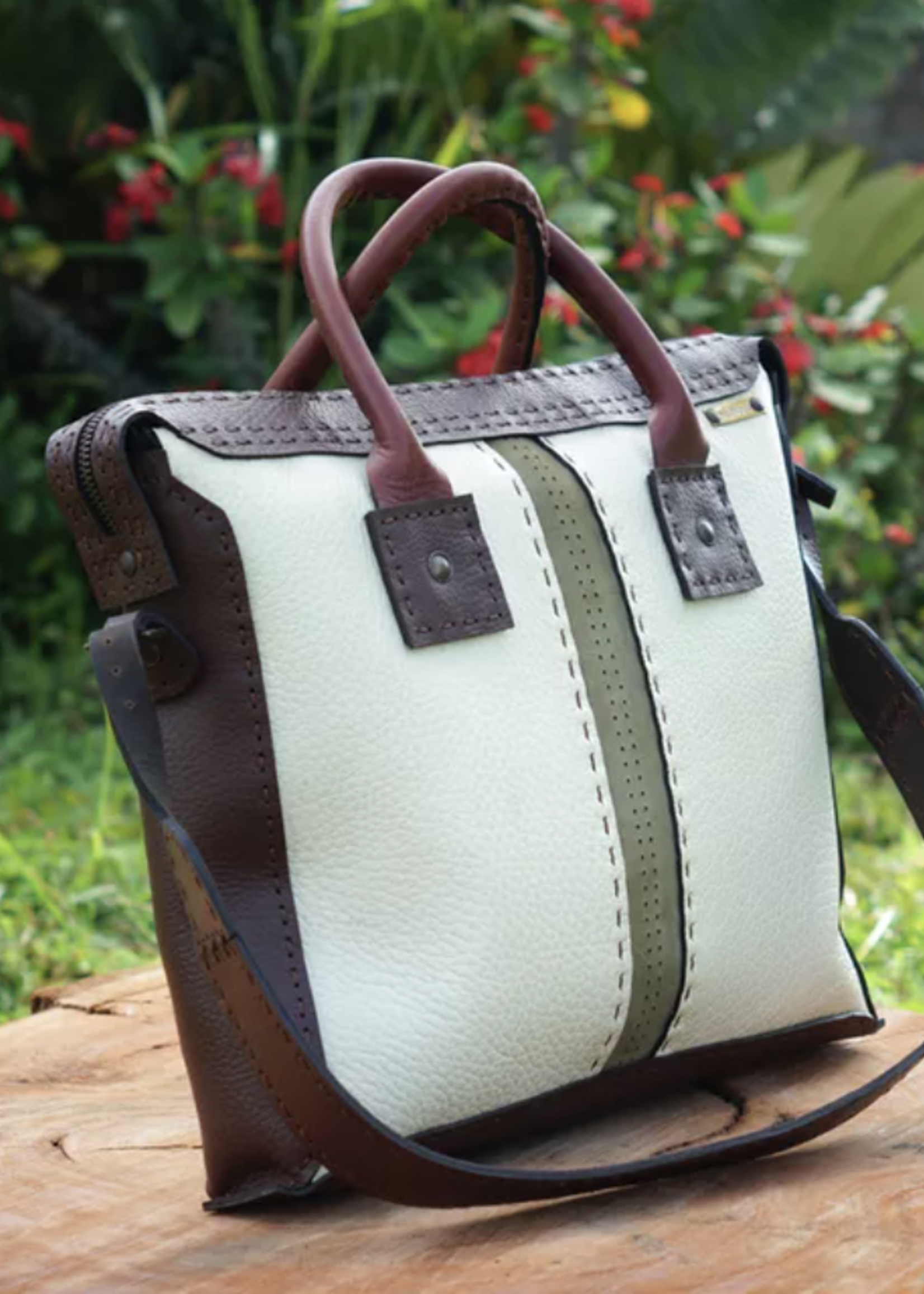 Darren Sleeve Bag by Kahuna - Wit
