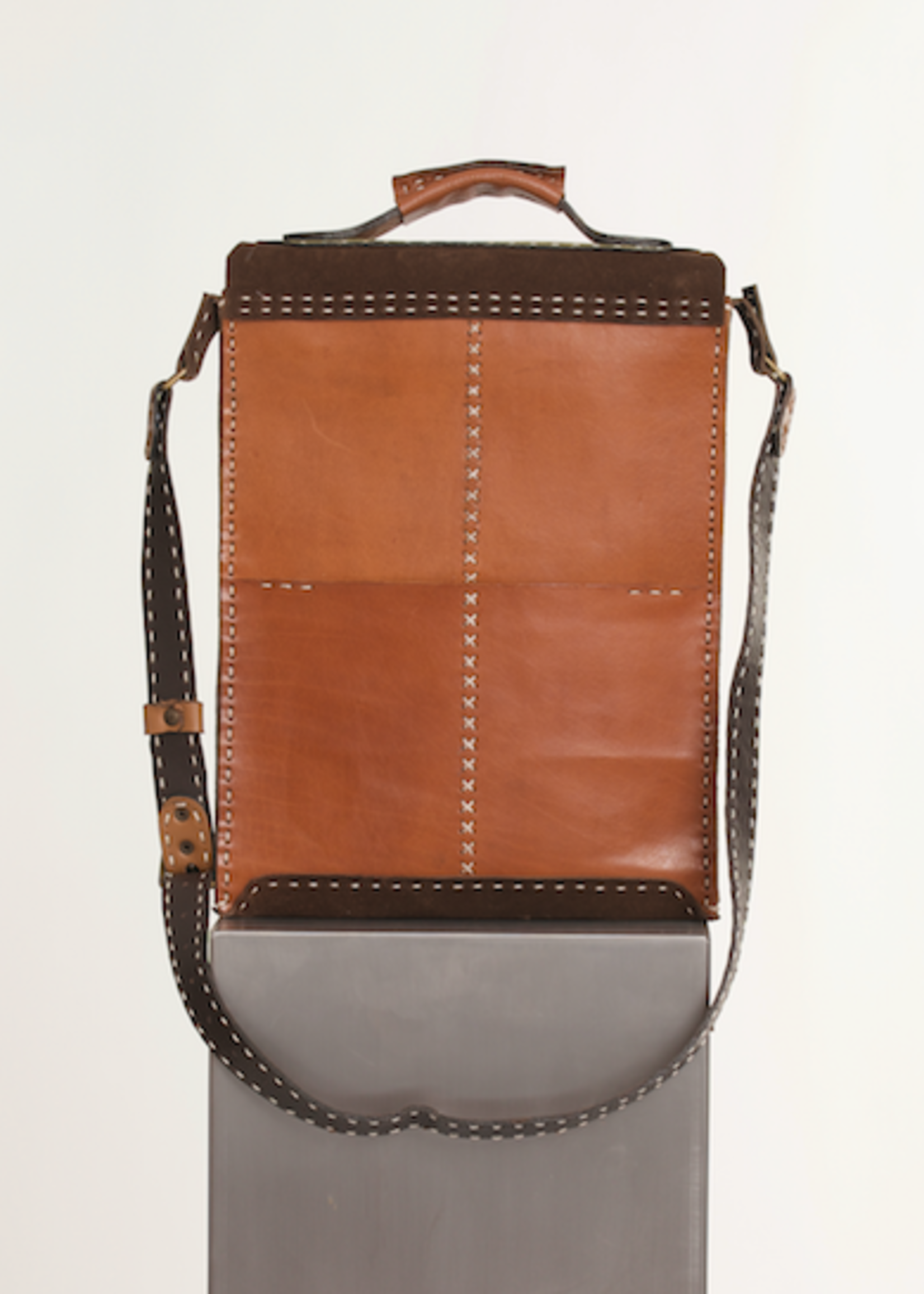 Tommy Laptop Bag by Kahuna - Bruin