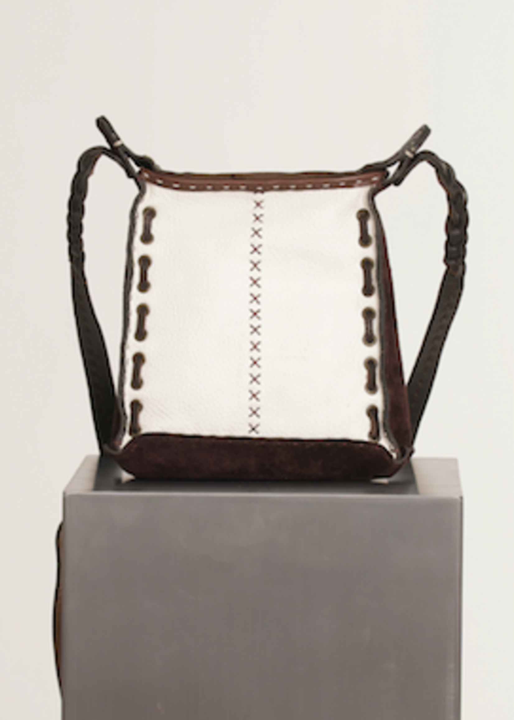 Giani Sling Bag by Kahuna - Rood