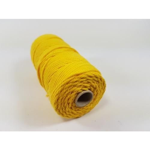 Macramé Katoen Macramé touw spoel nr 32  - +/ 2mm 100grs  geel - +/ 43mtr