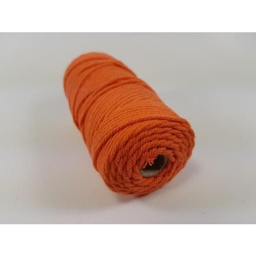 Macramé Katoen Macramé touw spoel nr 32  - +/ 2mm 100grs  oranje - +/ 43mtr