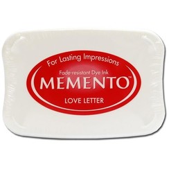 ME-000-302 - Memento Inkpad Love Letter