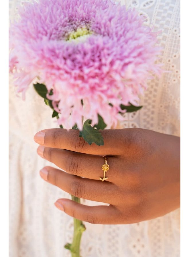 Birth Flower Ring met Bloem Mei Goud