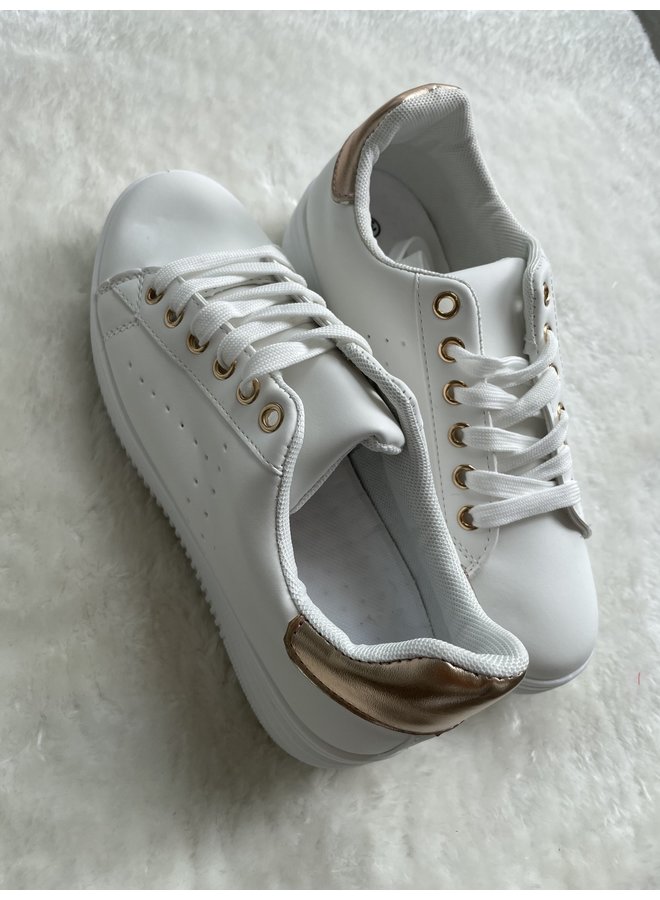 Mara Sneakers