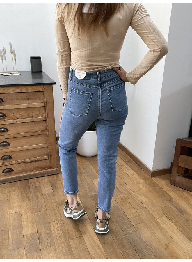 Jill Mom Fit Jeans