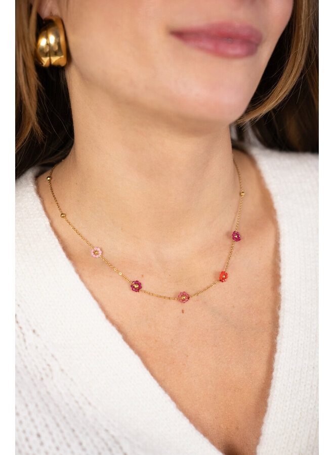 Sunrocks Minimalistische Ketting met Roze Bloemetjes Goud