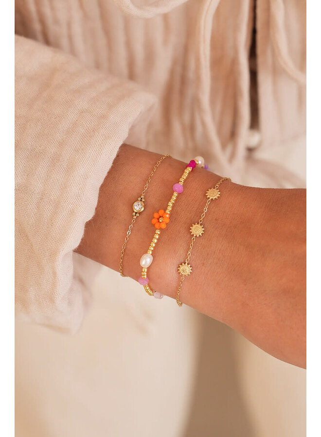 Kralen Armband met Zoetwaterparels & Bloemen Goud