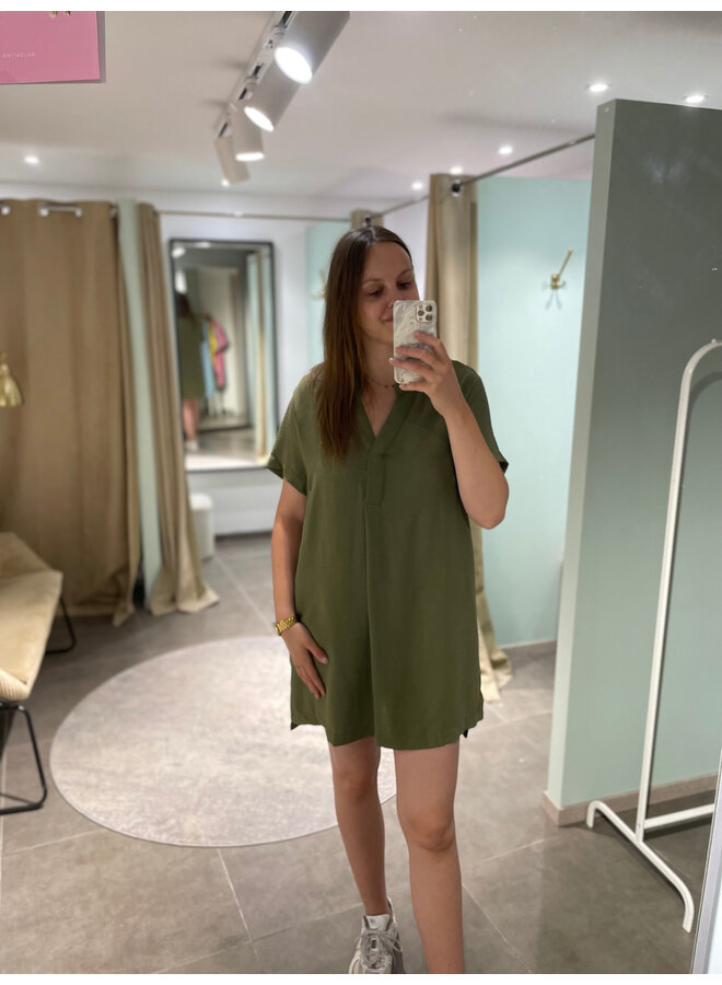 Estée Dress Green