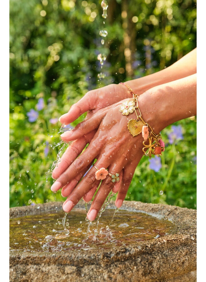 Botanical Bedel Armband met Klaver en Bloemen Goud