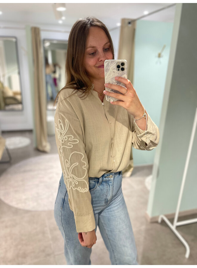 Lysanne Linen Embroidered Shirt Beige