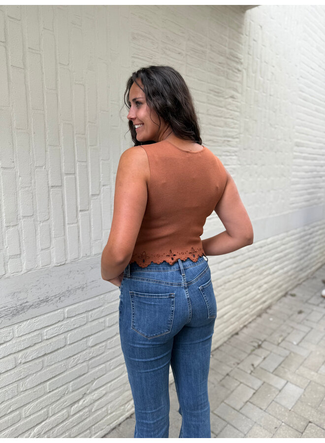 Delia Flower Top Rust