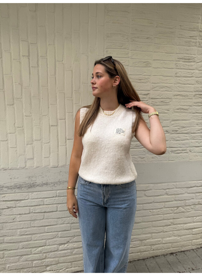 Life Isn’t Perfect But Your Outfit Can Be Spencer Beige