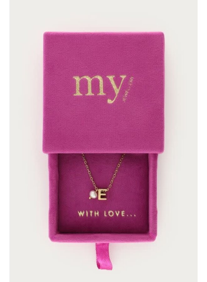 Initial Ketting met Zoetwaterparel Goud