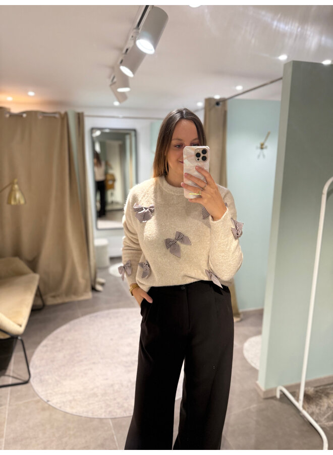 Selena Bow Knit Beige
