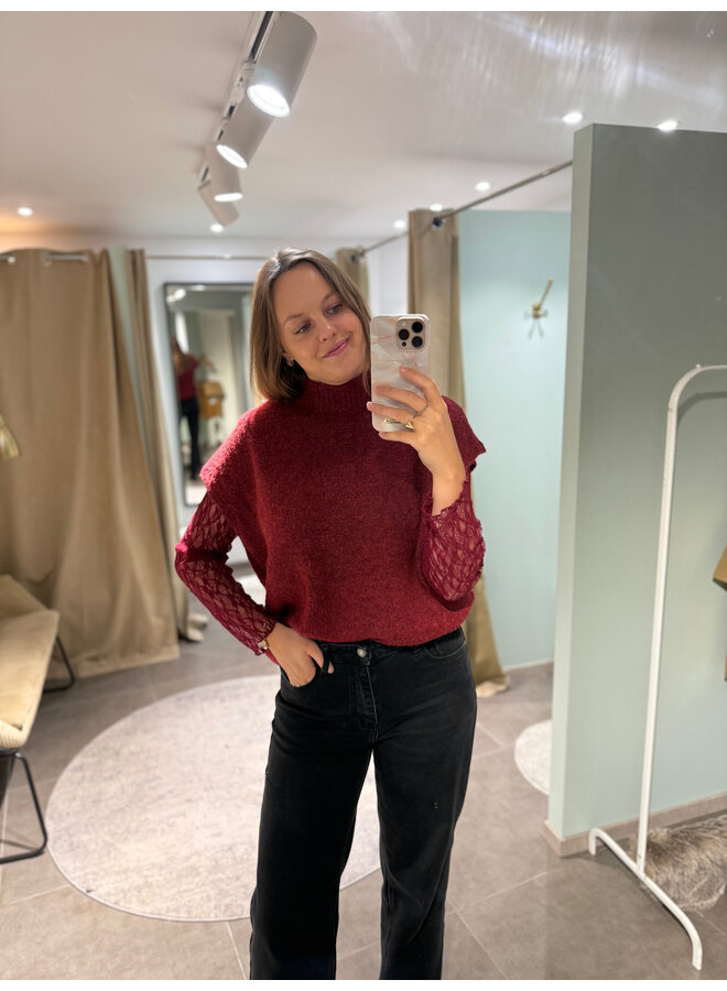 Louisa Knit & Lace Top Burgundy