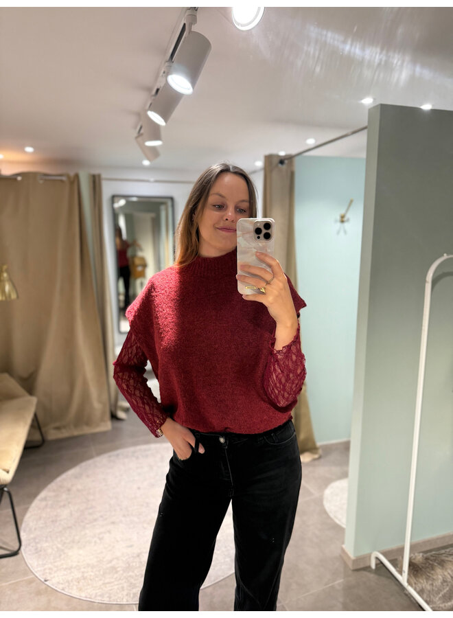 Louisa Knit & Lace Top Burgundy