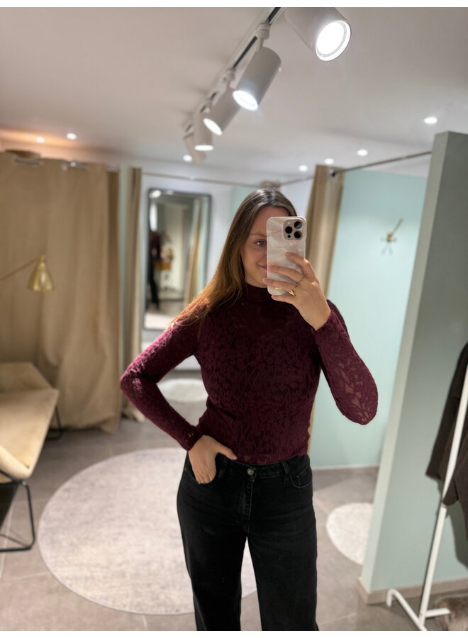 Féline Lace Top Burgundy