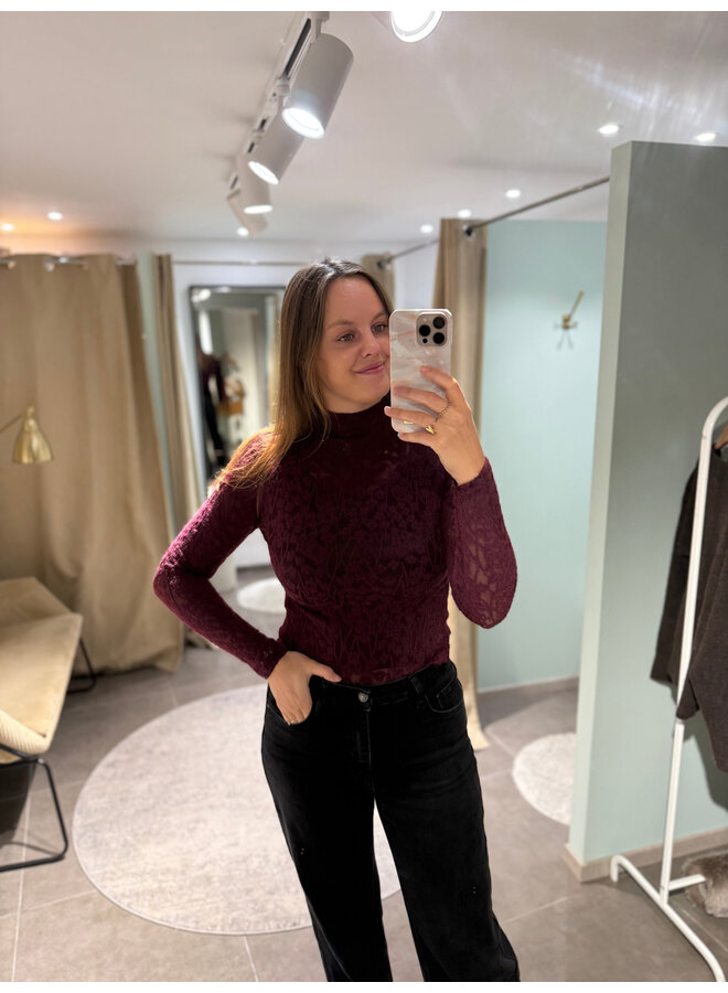 Féline Lace Top Burgundy