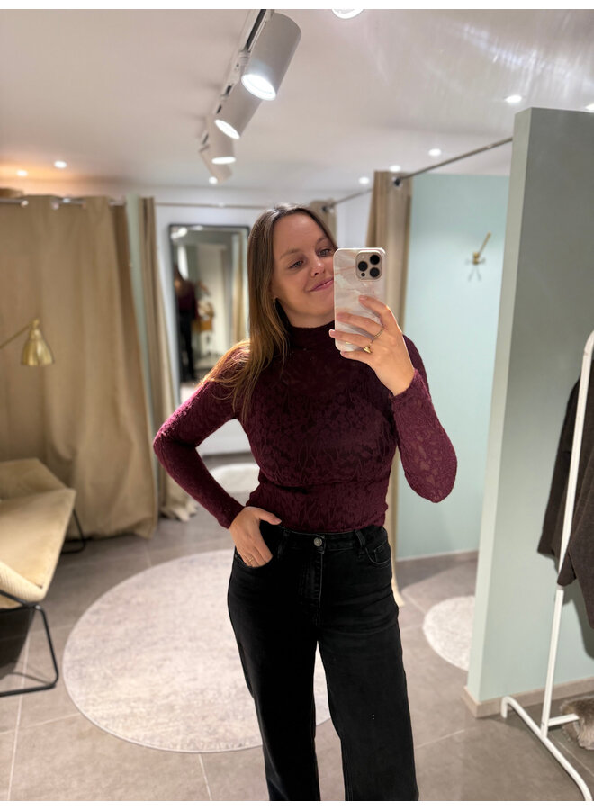 Féline Lace Top Burgundy