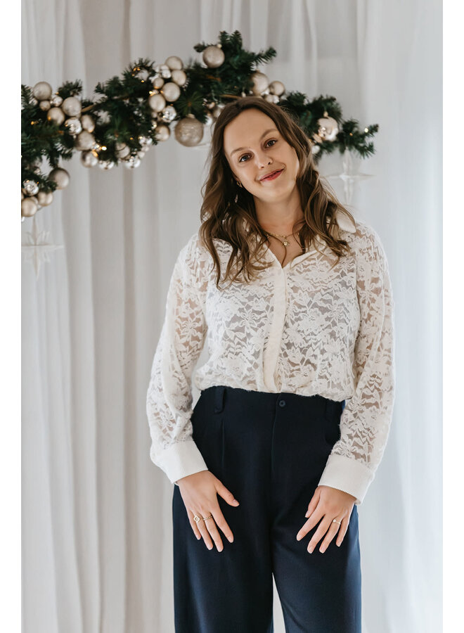 Renée Lace Blouse Ecru