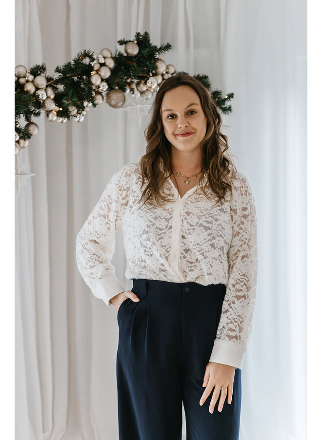 Renée Lace Blouse Ecru