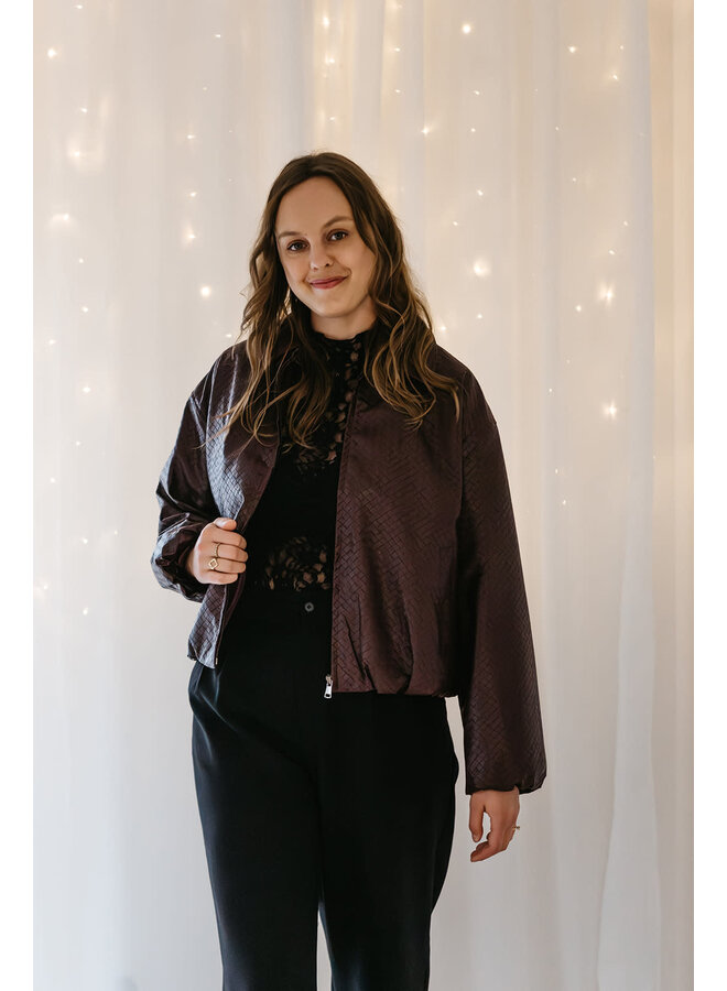 Fenna Leather Look Vest Burgundy