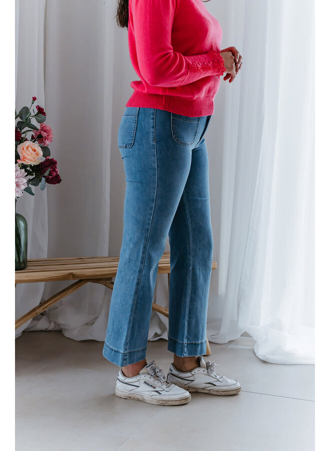 Elenette Petite Flared Jeans Light Blue