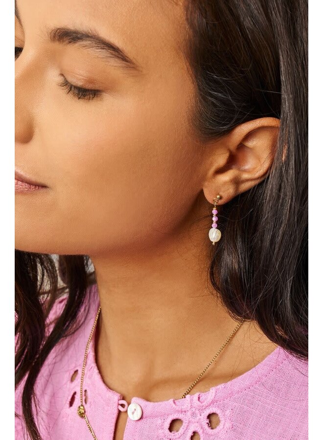 Botanical Stud met Roze Kralen en Zoetwaterparels Goud