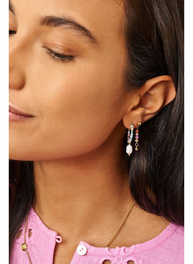 Botanical Oorringen met Multikleur Kralen en Zoetwaterparels Goud