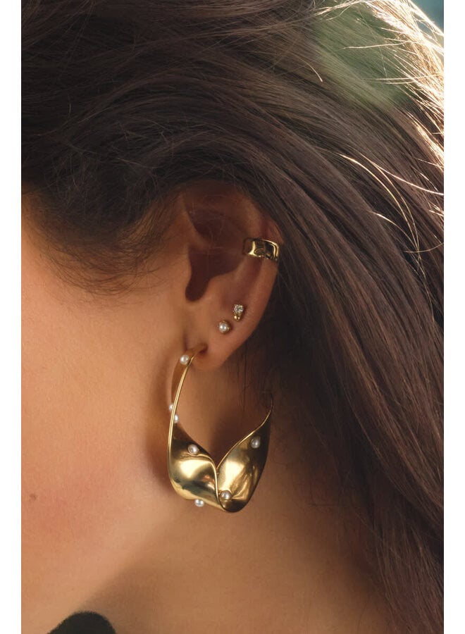 Bold Ear Cuff Goud