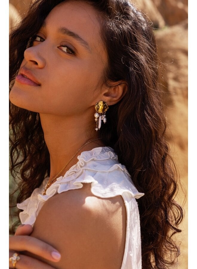 Oorhangers met Natuurlijke Parels Goud