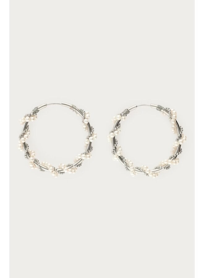 Statement Oorringen met Imitatieparels Swirl Zilver